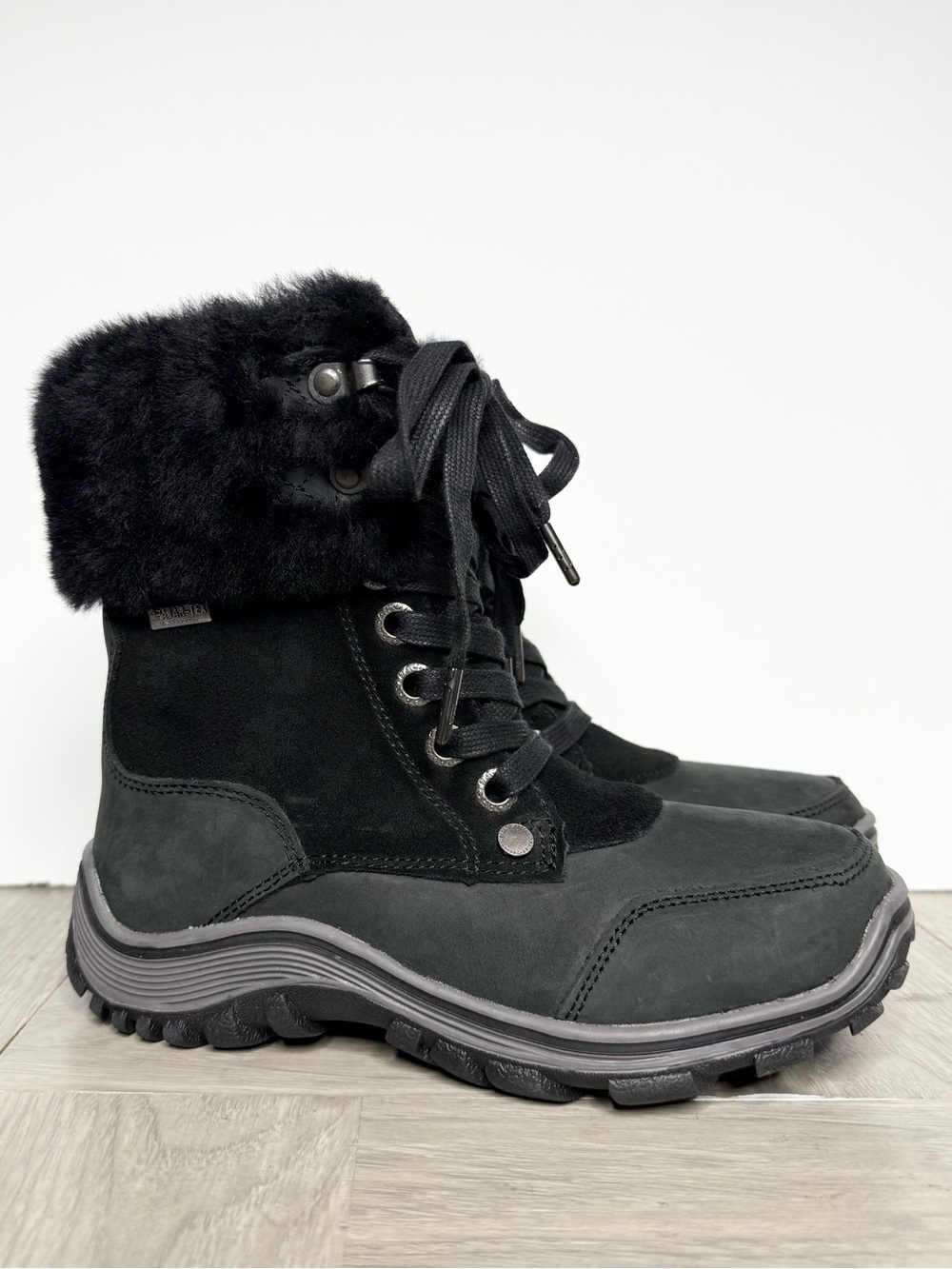 Pajar Black Lace Up Snow Boot 5 - 5 1/2